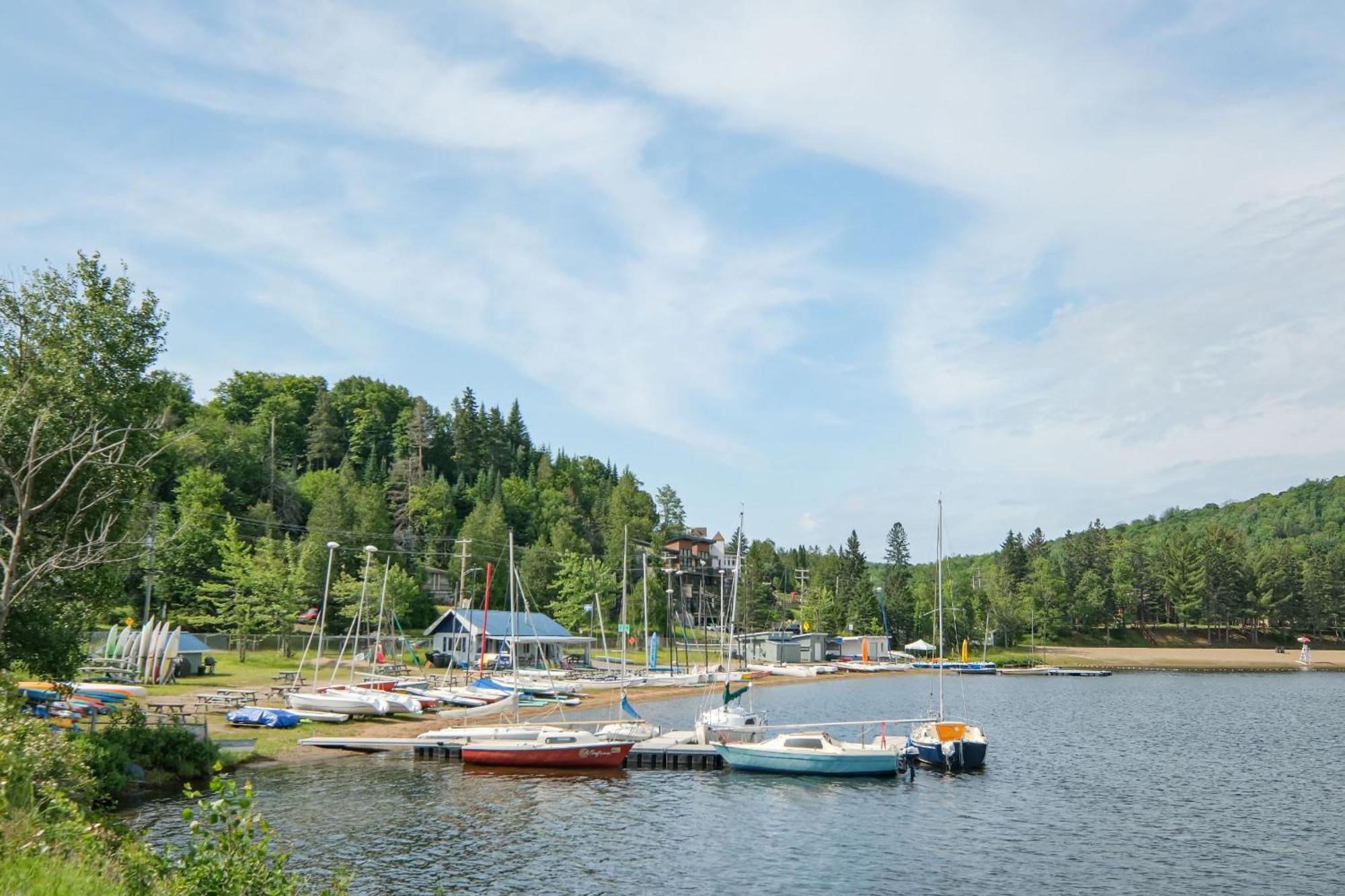 Les Lofts Du Lac Des Sables By Kasania Sainte-Agathe-des-Monts Eksteriør billede